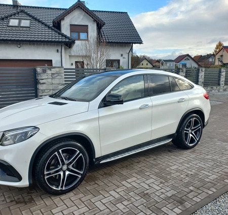 Mercedes-Benz GLE cena 195500 przebieg: 125000, rok produkcji 2015 z Zgorzelec małe 466